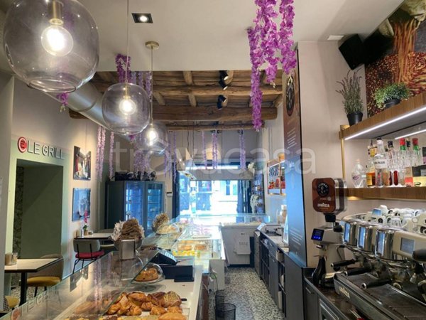 negozio in vendita ad Albano Laziale