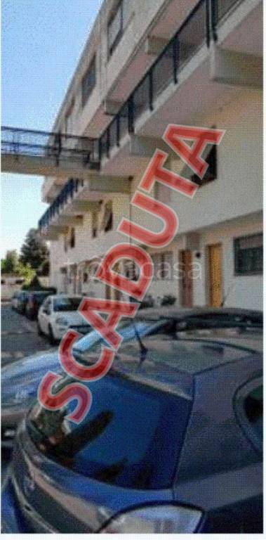 appartamento in vendita ad Albano Laziale in zona Pavona