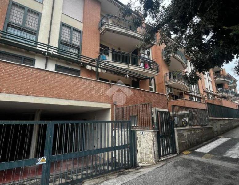 appartamento in vendita ad Albano Laziale in zona Cecchina