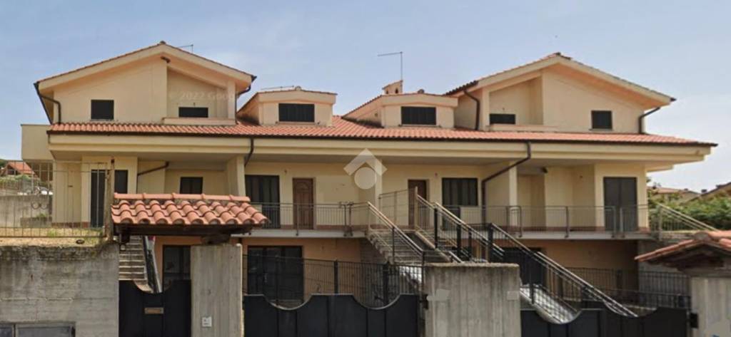 casa indipendente in vendita ad Albano Laziale in zona Cecchina