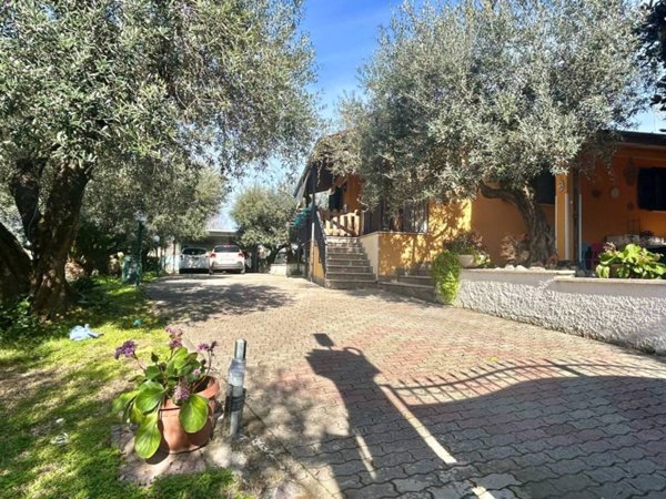 casa indipendente in vendita ad Albano Laziale