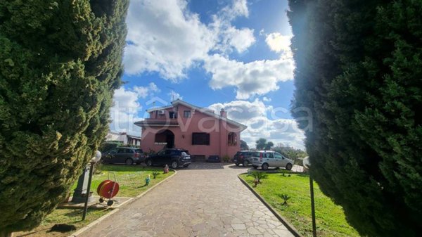 casa indipendente in vendita ad Albano Laziale