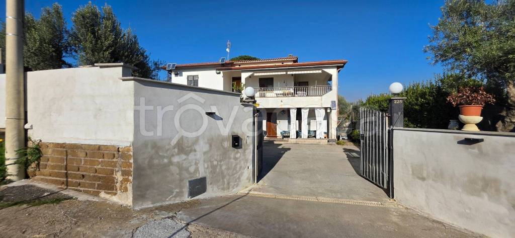 appartamento in vendita ad Albano Laziale in zona Cecchina