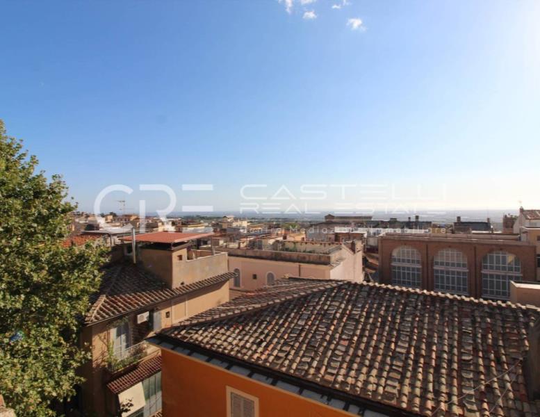 appartamento in vendita ad Albano Laziale