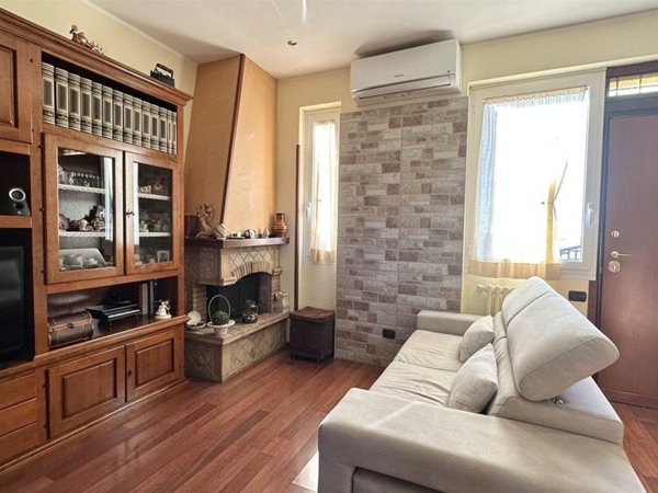 appartamento in vendita ad Albano Laziale in zona Marfoli