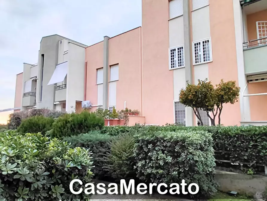 appartamento in vendita ad Albano Laziale in zona Cecchina