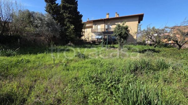casa indipendente in vendita ad Albano Laziale