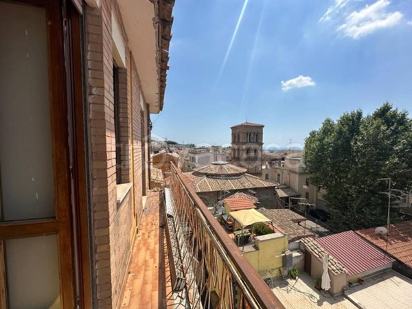 appartamento in vendita ad Albano Laziale