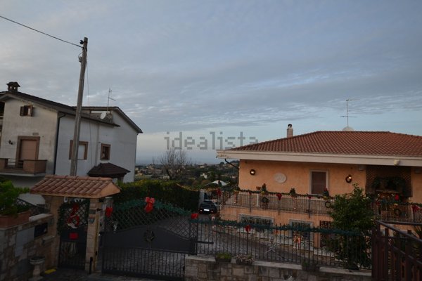 appartamento in vendita ad Albano Laziale