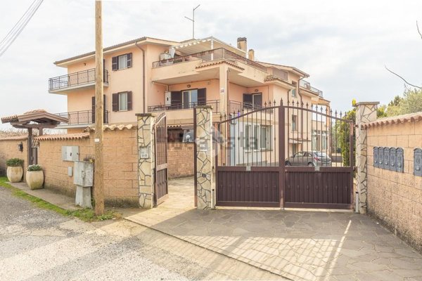 appartamento in vendita ad Albano Laziale