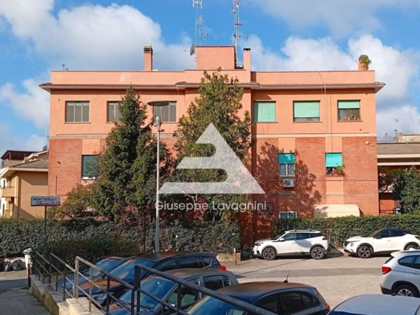 appartamento in vendita ad Albano Laziale