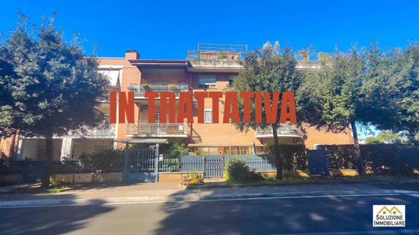 appartamento in vendita ad Albano Laziale in zona Pavona