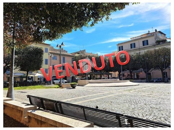 appartamento in vendita ad Albano Laziale