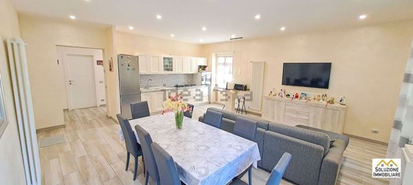 appartamento in vendita ad Albano Laziale in zona Pavona