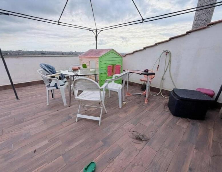 appartamento in vendita ad Albano Laziale in zona Cecchina
