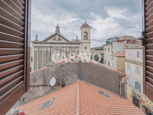 appartamento in vendita ad Albano Laziale