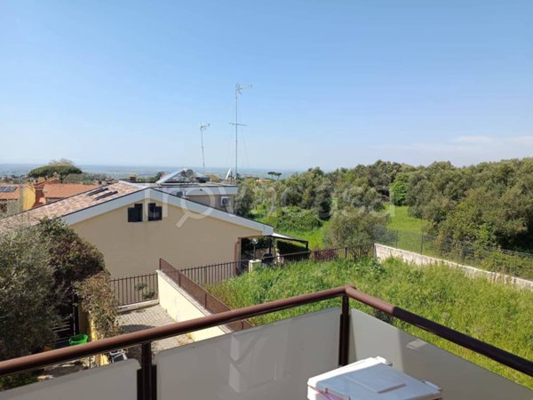 casa indipendente in vendita ad Albano Laziale