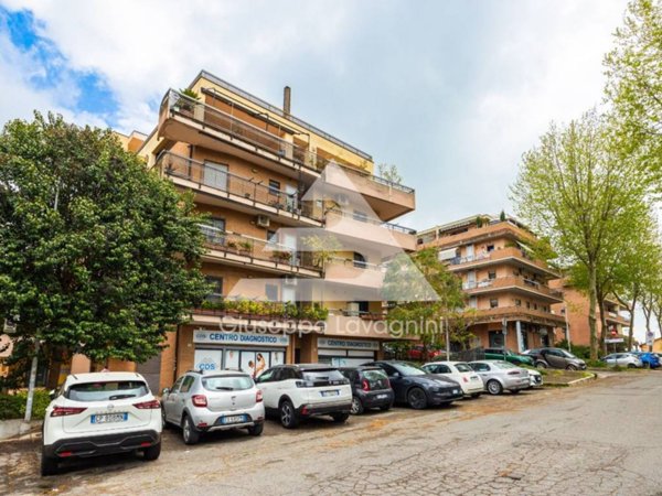 appartamento in vendita ad Albano Laziale
