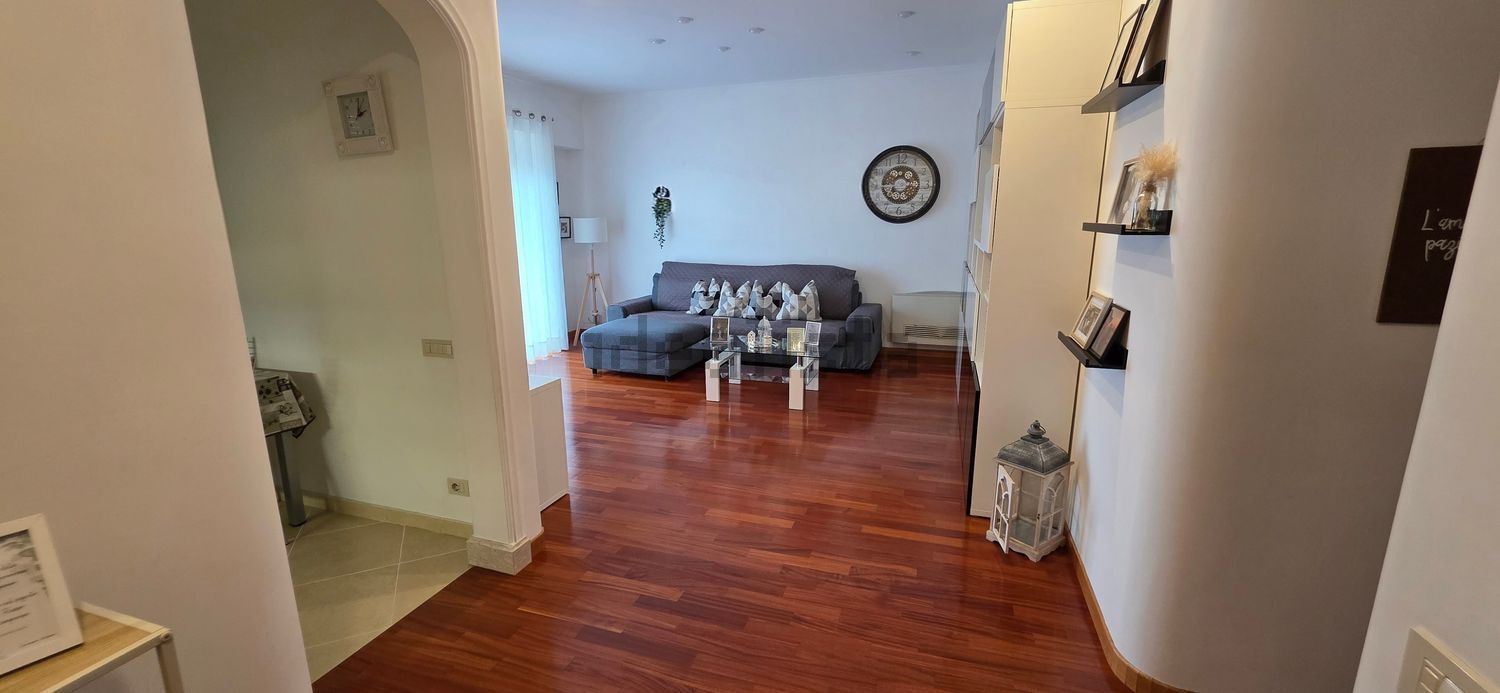 appartamento in vendita ad Albano Laziale in zona Cecchina