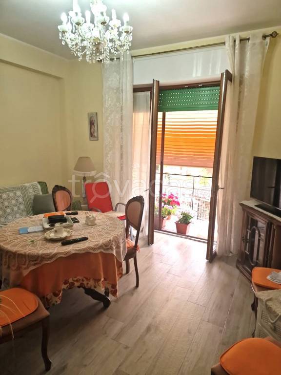 appartamento in vendita ad Albano Laziale in zona Cecchina