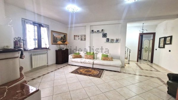 casa indipendente in vendita ad Albano Laziale