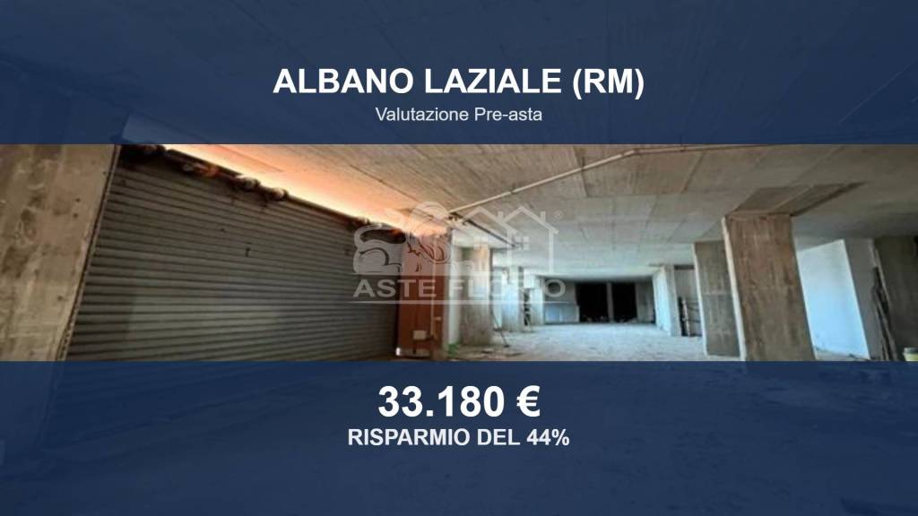 locale commerciale in vendita ad Albano Laziale in zona Pavona