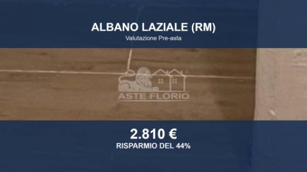 locale commerciale in vendita ad Albano Laziale in zona Pavona