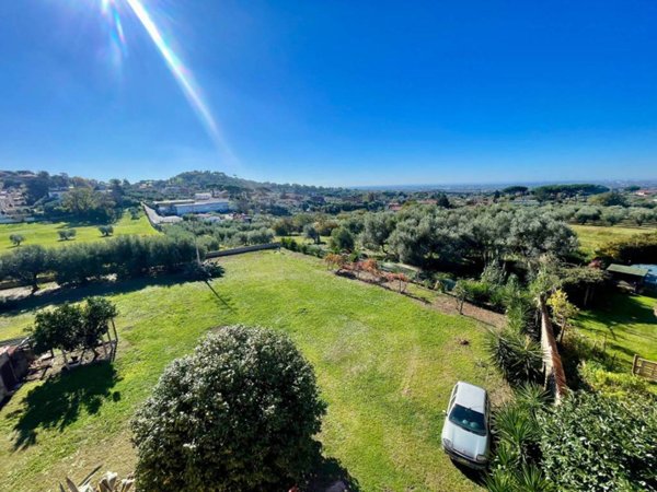 intera palazzina in vendita ad Albano Laziale