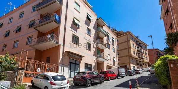 appartamento in vendita ad Albano Laziale