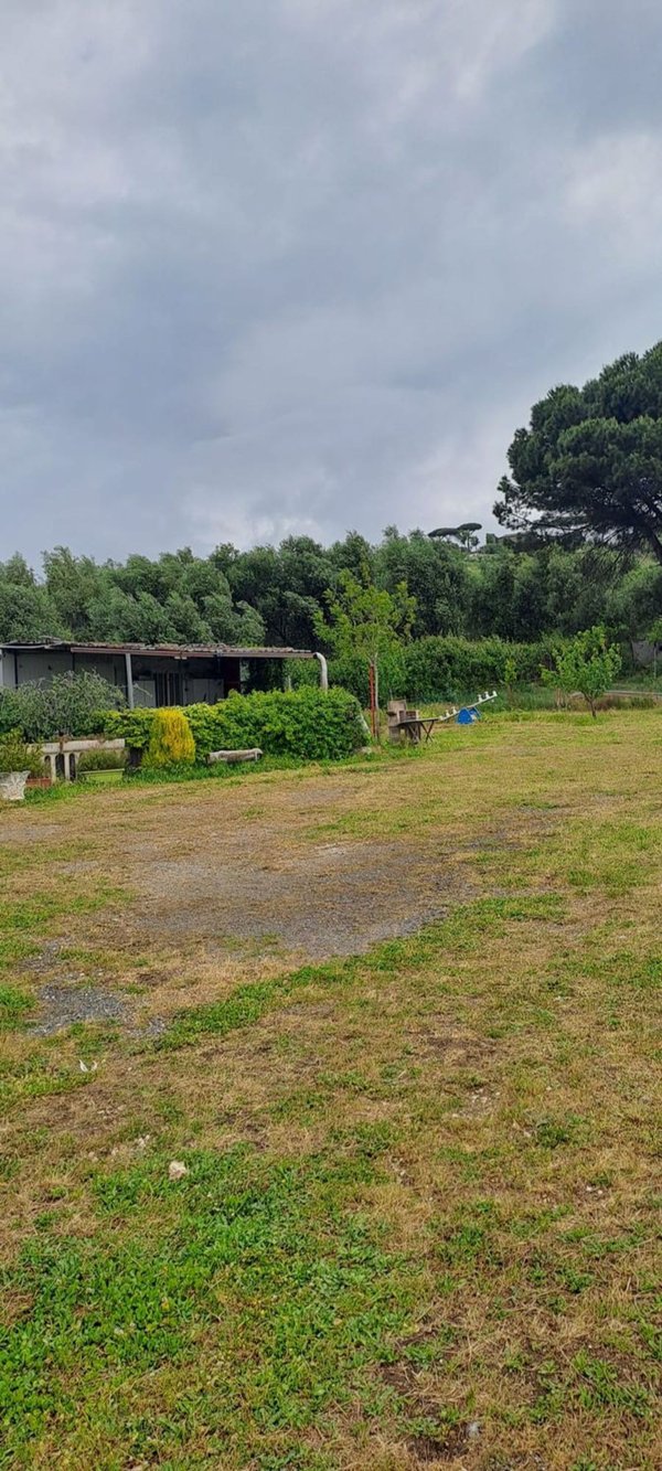 terreno edificabile in vendita ad Albano Laziale