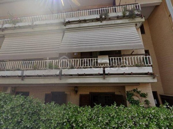 appartamento in vendita ad Albano Laziale in zona Cecchina