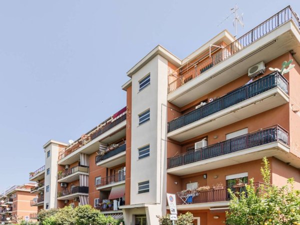 appartamento in vendita ad Albano Laziale in zona Marfoli