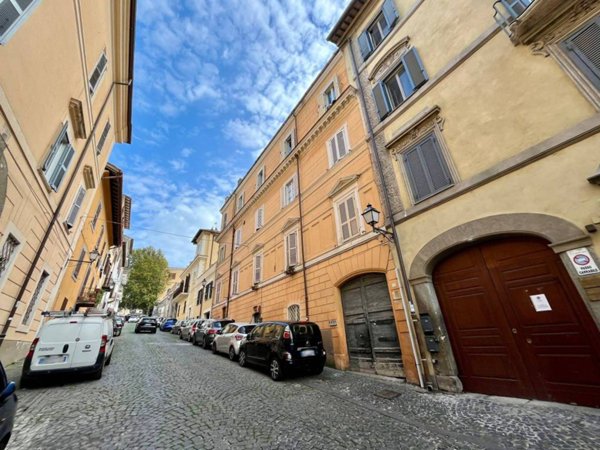 appartamento in vendita ad Albano Laziale