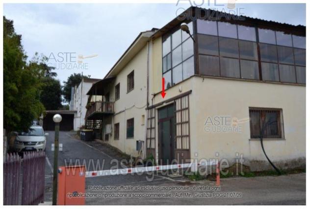 negozio in vendita ad Albano Laziale