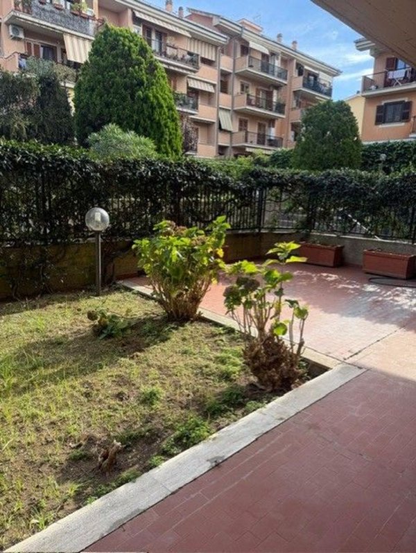 appartamento in vendita ad Albano Laziale