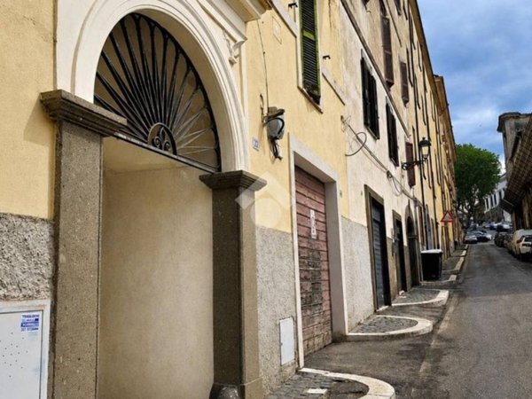 casa indipendente in vendita ad Albano Laziale