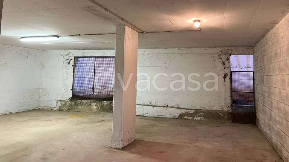 appartamento in vendita ad Albano Laziale in zona Pavona