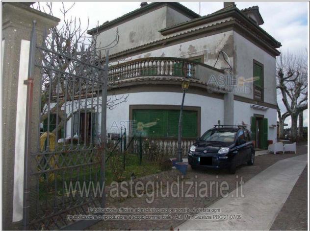casa indipendente in vendita ad Albano Laziale