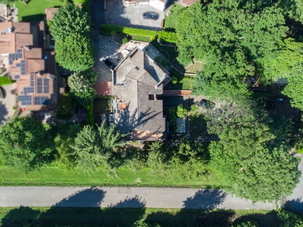 casa indipendente in vendita ad Albano Laziale