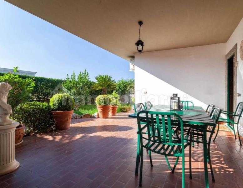 casa indipendente in vendita ad Albano Laziale