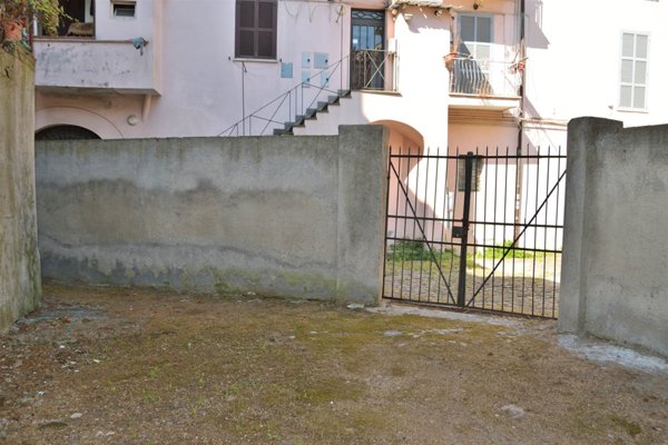 negozio in vendita ad Albano Laziale