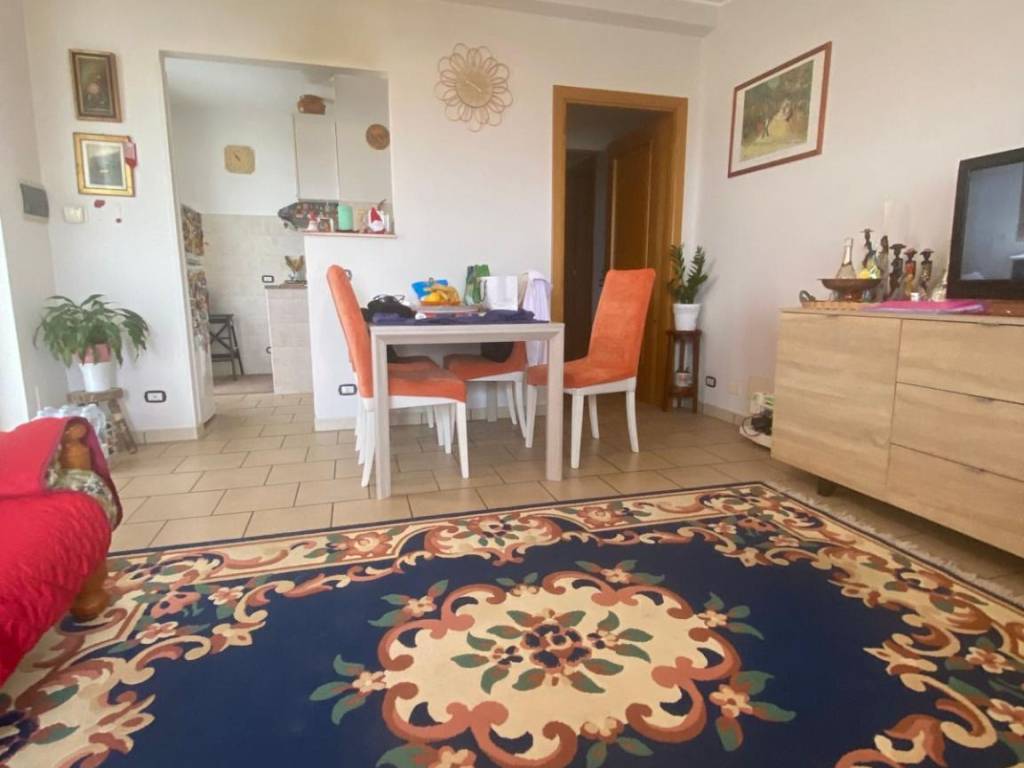 appartamento in vendita ad Albano Laziale in zona Cecchina