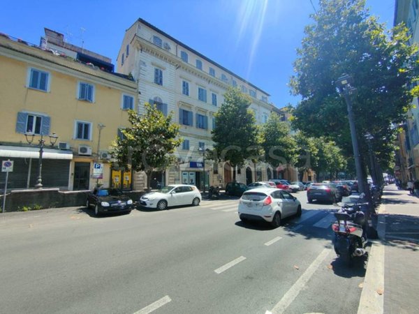 appartamento in vendita ad Albano Laziale