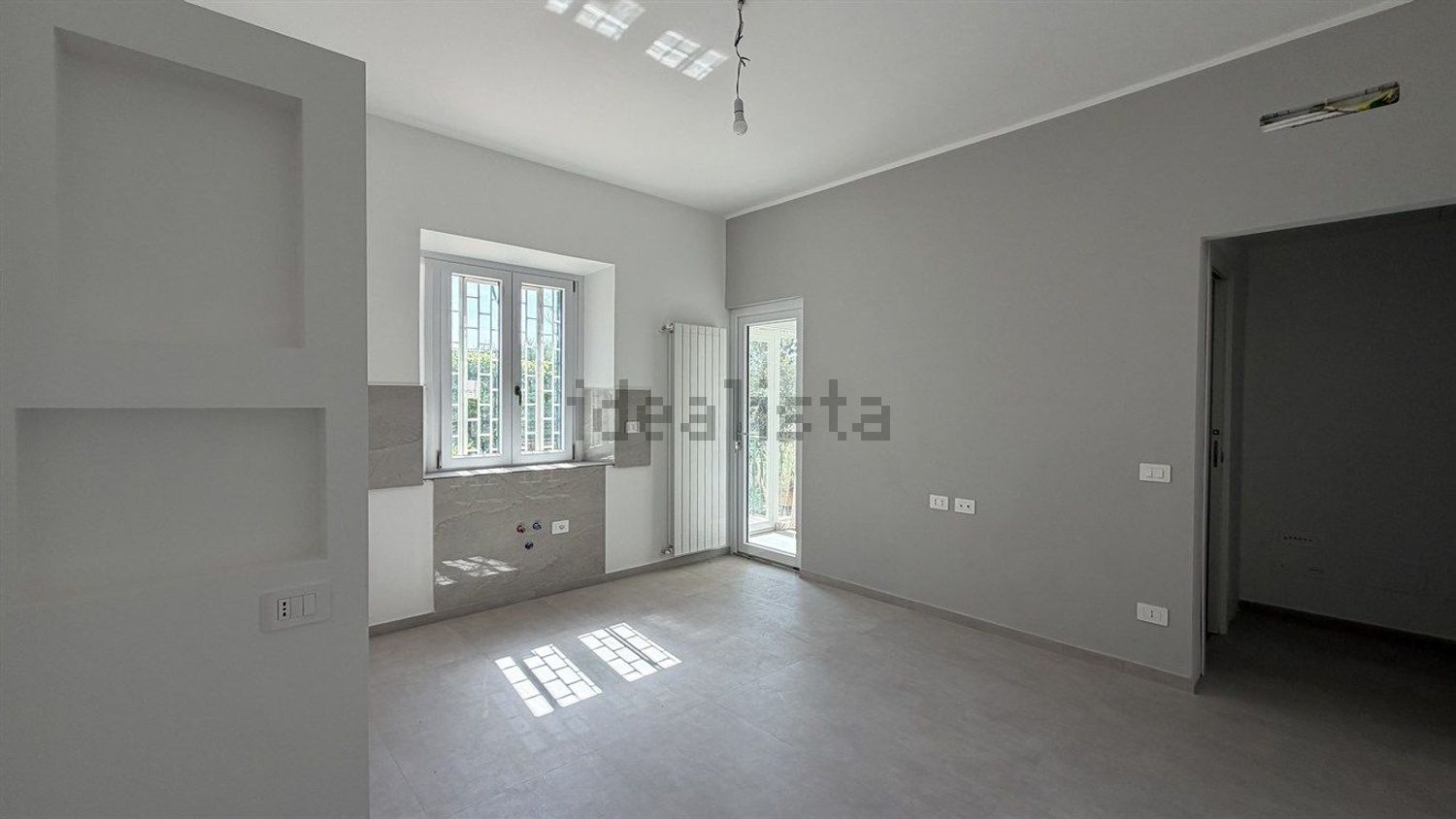 appartamento in vendita ad Albano Laziale in zona Pavona