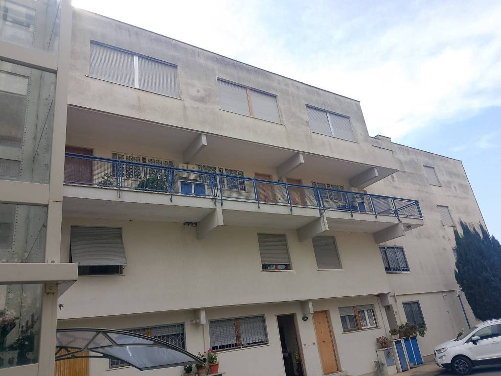 appartamento in vendita ad Albano Laziale in zona Pavona