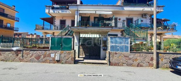 appartamento in vendita ad Albano Laziale in zona Marfoli