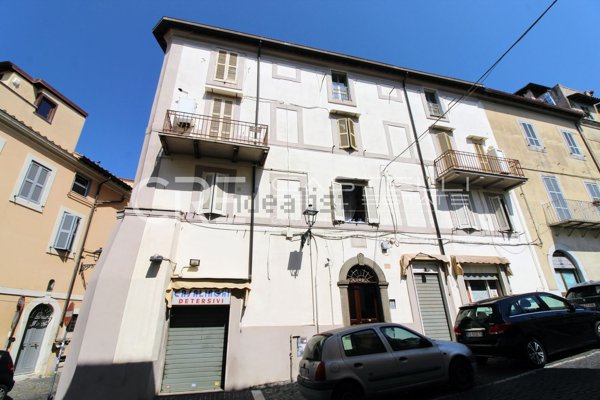 appartamento in vendita ad Albano Laziale