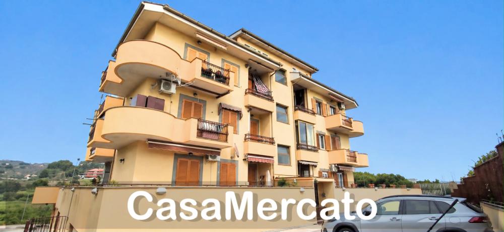 appartamento in vendita ad Albano Laziale in zona Marfoli