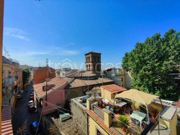 appartamento in vendita ad Albano Laziale