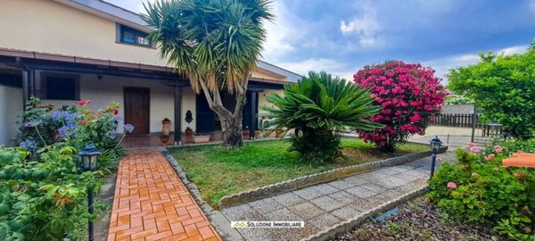 casa indipendente in vendita ad Albano Laziale in zona Marfoli